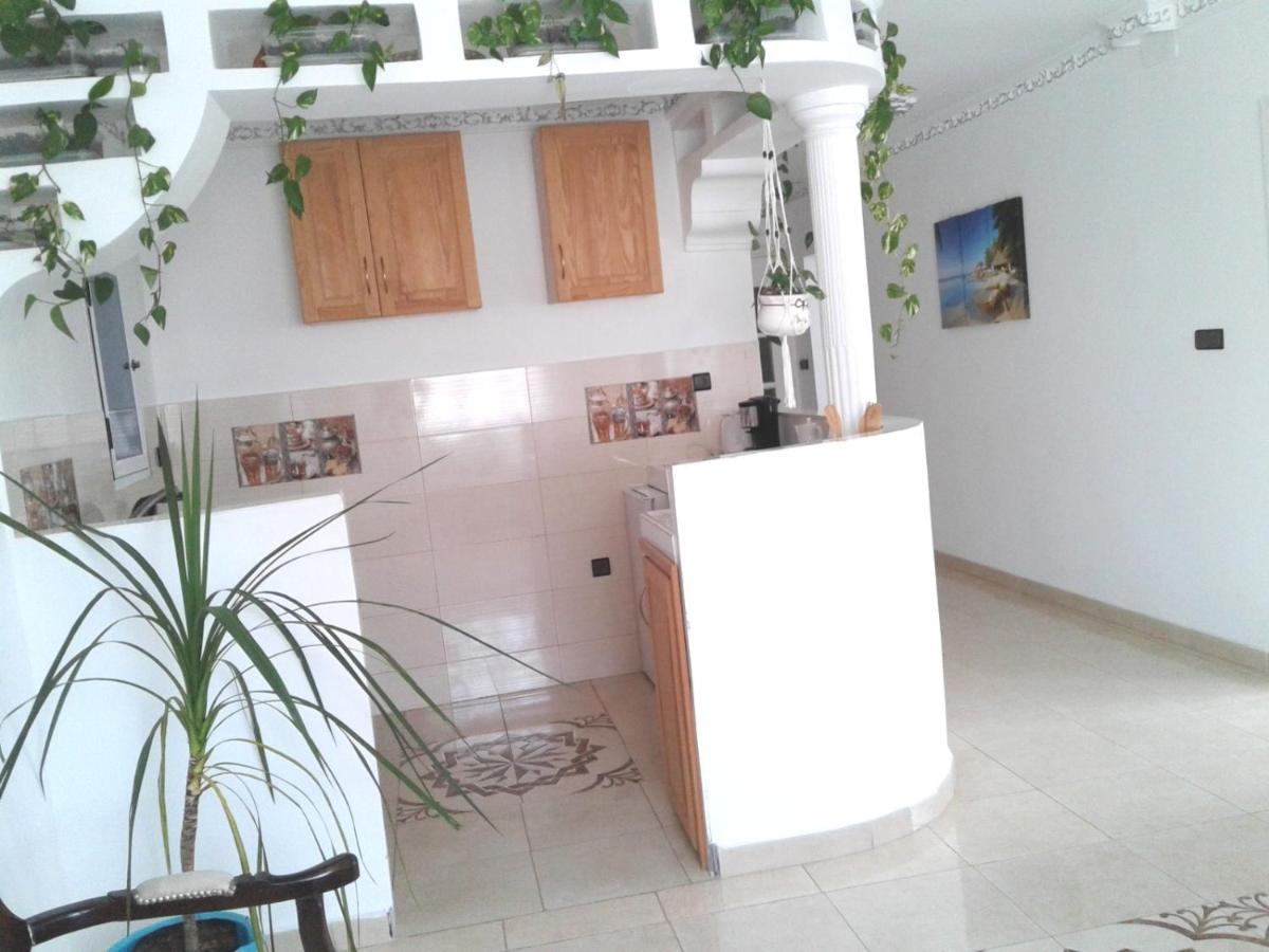 Sara House Nador Aparthotel Exterior foto
